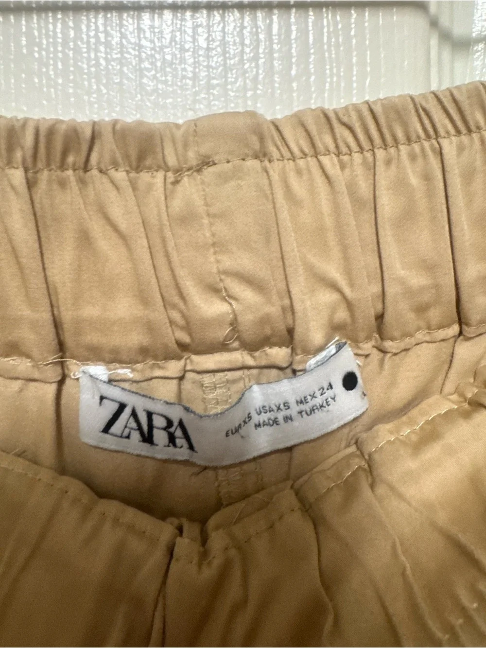 Zara Women’s Casual Elastic-Waist Khaki Pull-On Pants